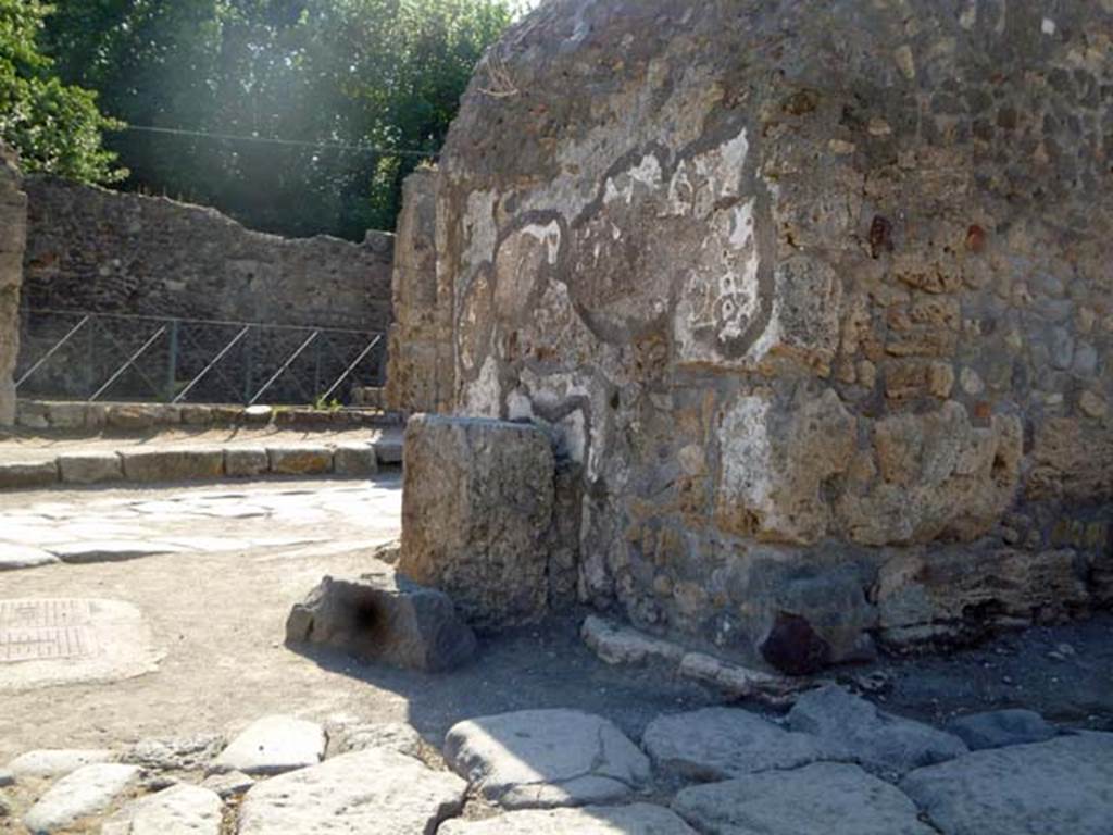 Pompeii. Street shrine at VI.1.19, looking north-west. May 2011. Photo courtesy of Michael Binns.