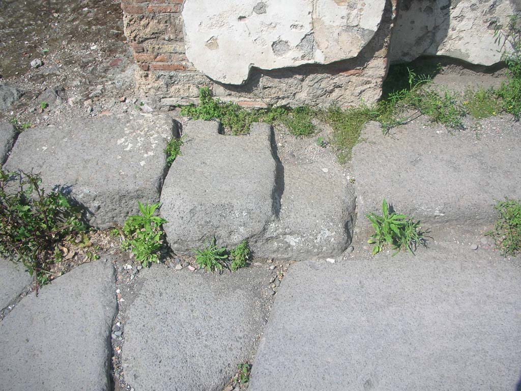 Porta Ercolano or Herculaneum Gate, Pompeii. May 2010. 
Roadway through gate, detail from south end of east side area, area of “double-leaf gate”. Photo courtesy of Ivo van der Graaff.
