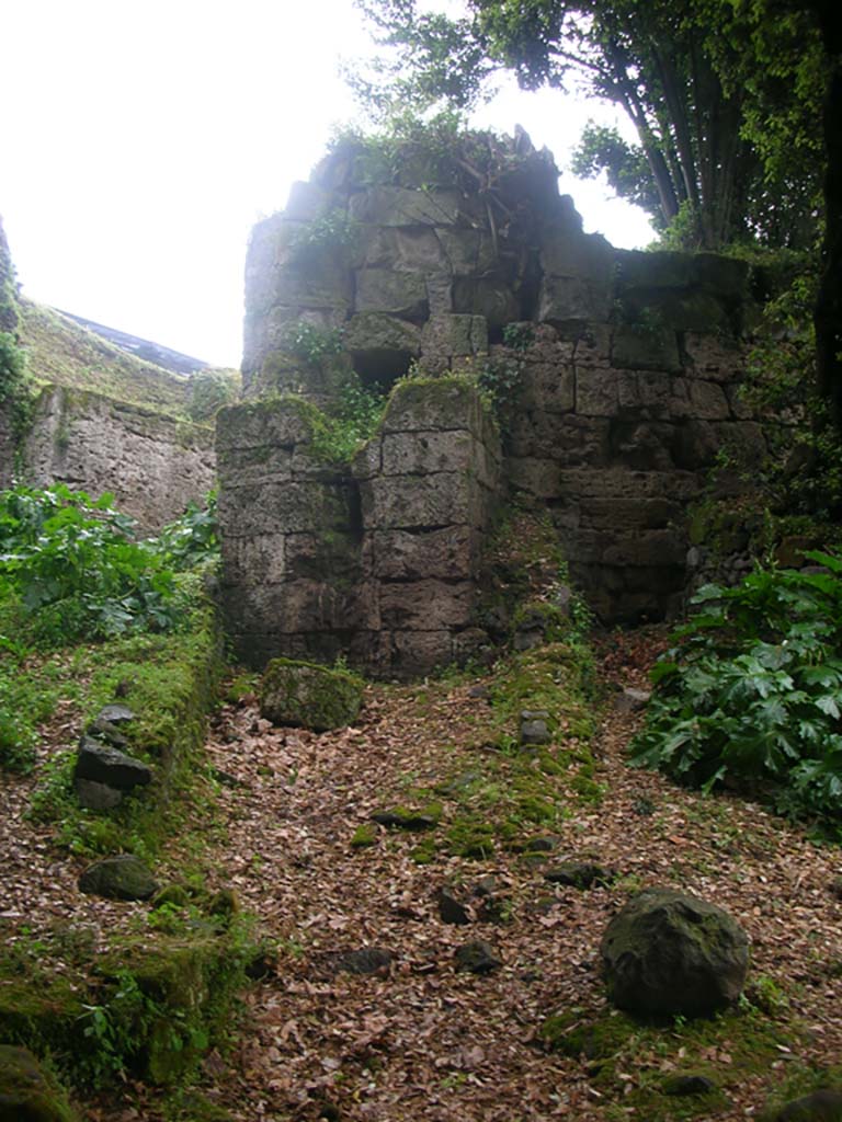 Nola Gate, Pompeii. May 2010. 
Outlet from drain at east end of north wall. Photo courtesy of Ivo van der Graaff.
