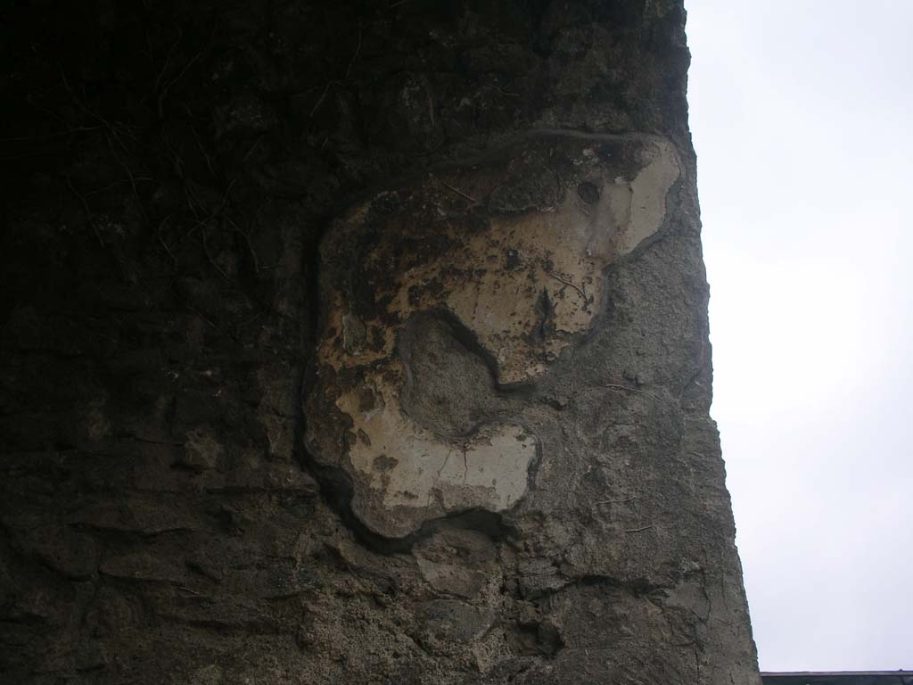 Nola Gate, Pompeii. May 2010. Detail from west end of south side of gate. Photo courtesy of Ivo van der Graaff.