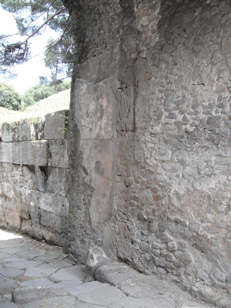 Nola Gate, Pompeii. June 2012. 
Looking east along south side from west end of gate. Photo courtesy of Ivo van der Graaff.
