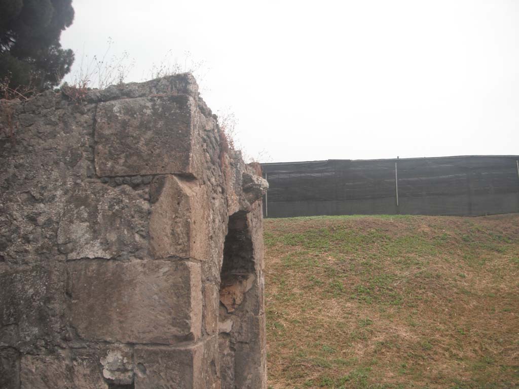 Nola Gate, Pompeii. May 2011. Looking south across upper west side of gate. Photo courtesy of Ivo van der Graaff.