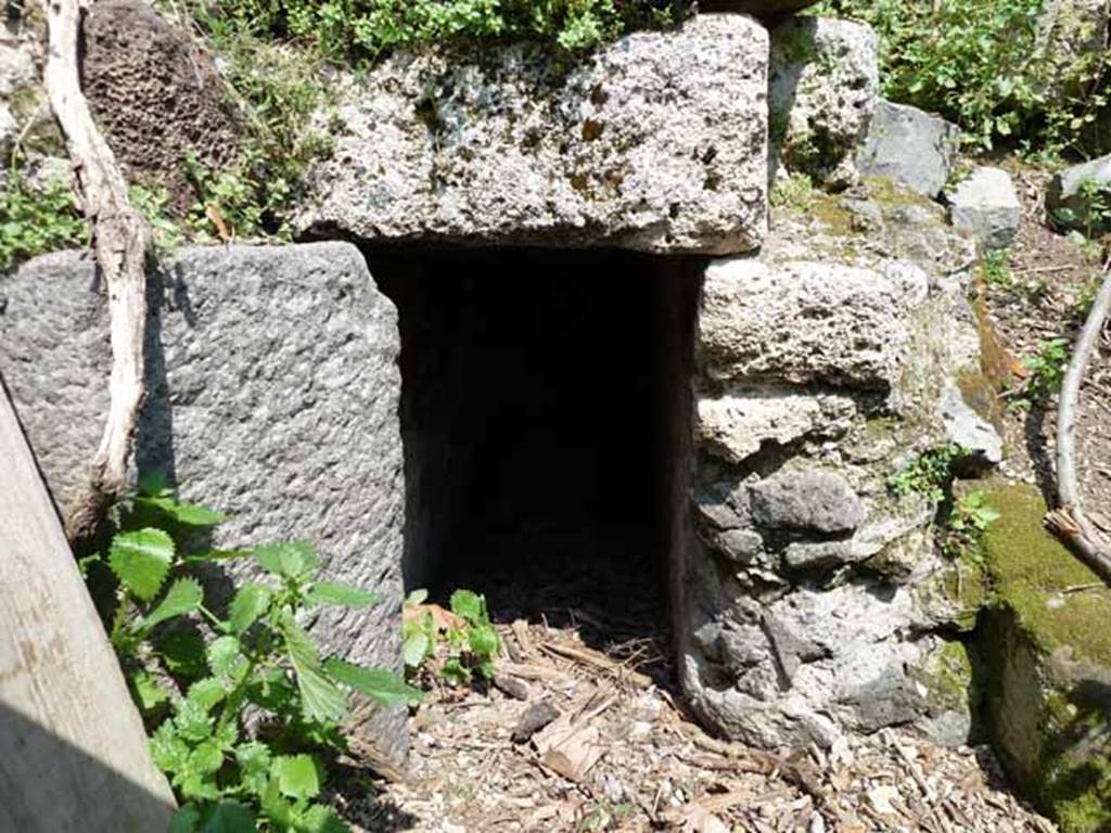 Pompeii Porta Nola. May 2010. Drain on north side of gate.