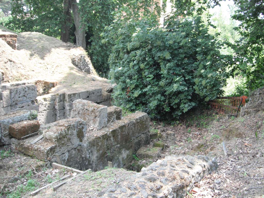 Porta Stabia, Pompeii. May 2011. 
Upper west side of gate, looking south-east, continuation from above photo. Photo courtesy of Ivo van der Graaff.
