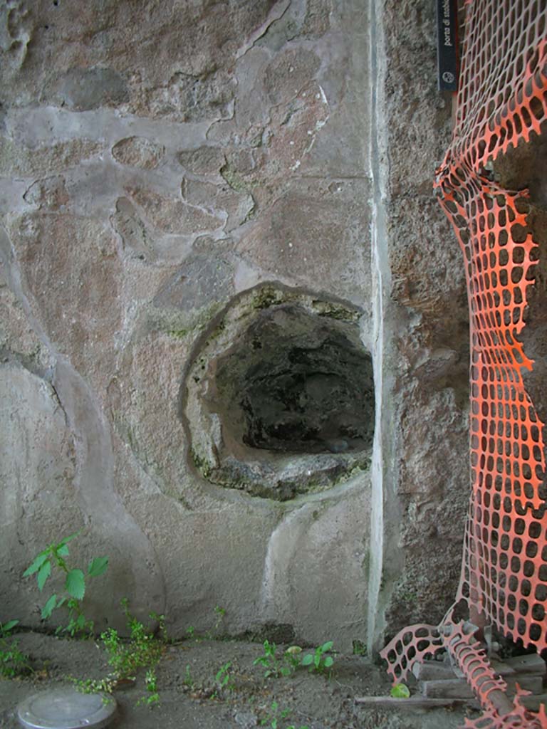 Porta Stabia, Pompeii. May 2010. 
Detail from east side of gate at north end. Photo courtesy of Ivo van der Graaff.
