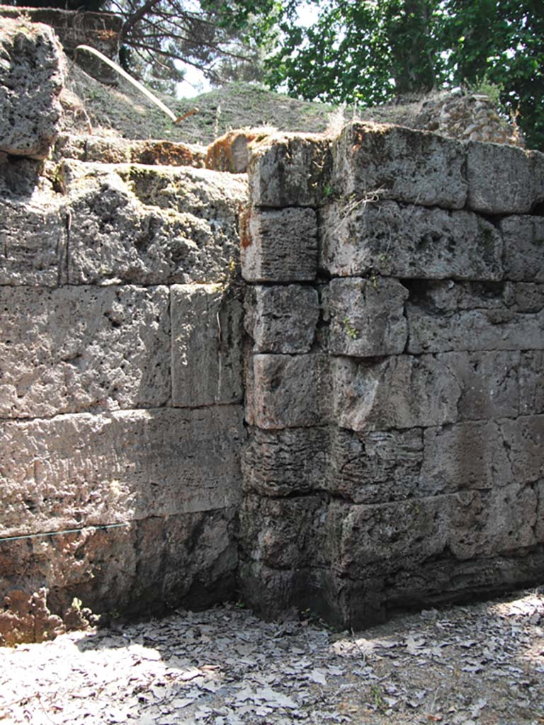 Porta Stabia, Pompeii. May 2011. Looking south-east towards east wall. Photo courtesy of Ivo van der Graaff.