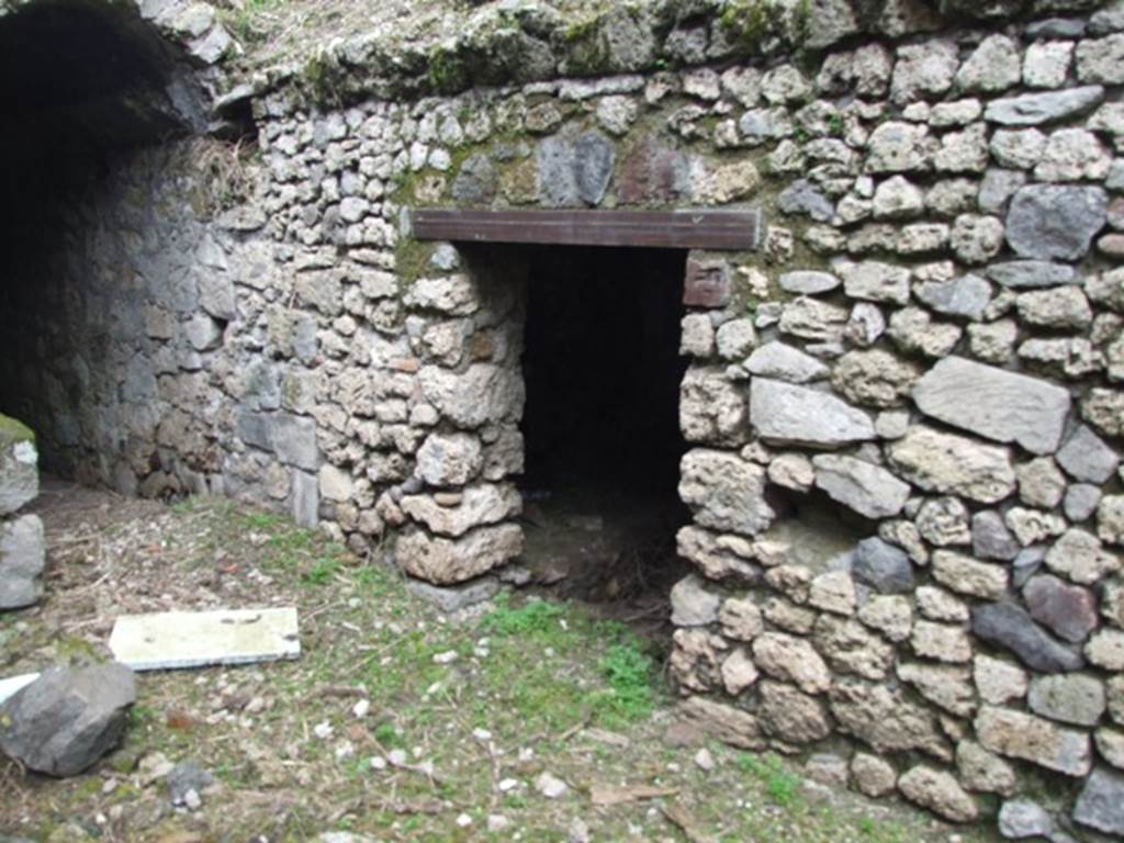 VI.9.10 Pompeii.  March 2009.  Kitchen.