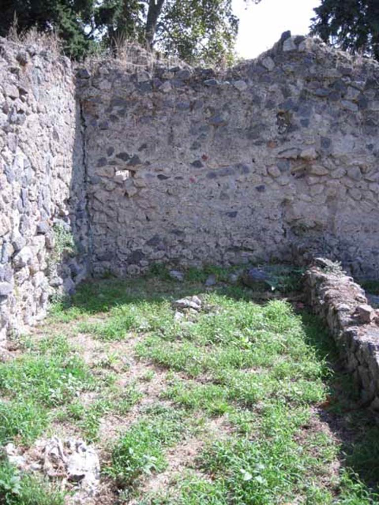 I.1.3 Pompeii. September 2010. South end of stables. Photo courtesy of Drew Baker.
