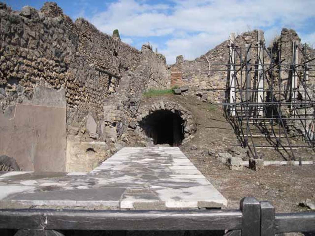 I.2.13 Pompeii. September 2010. Looking east across bar, from entrance.
Photo courtesy of Drew Baker.
