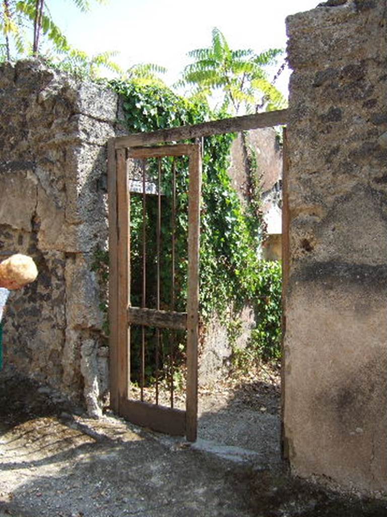 I.2.17 Pompeii. September 2005. Entrance.