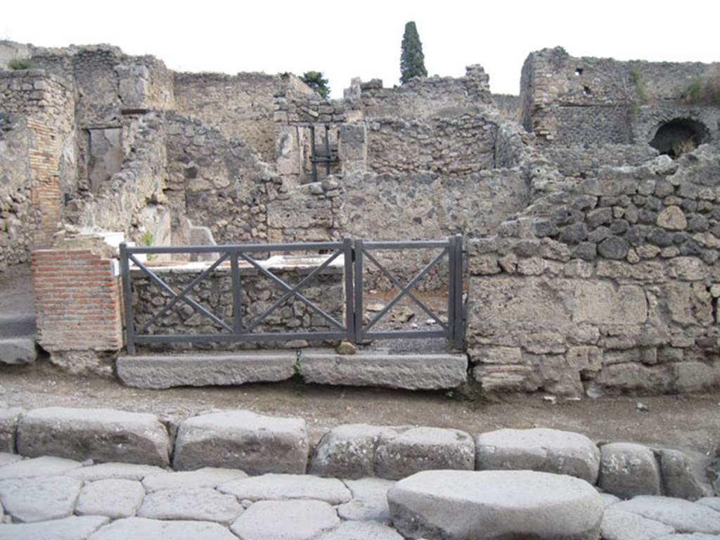 I.3.2 Pompeii. September 2010. Looking east towards entrance doorway from Via Stabiana. Photo courtesy of Drew Baker.