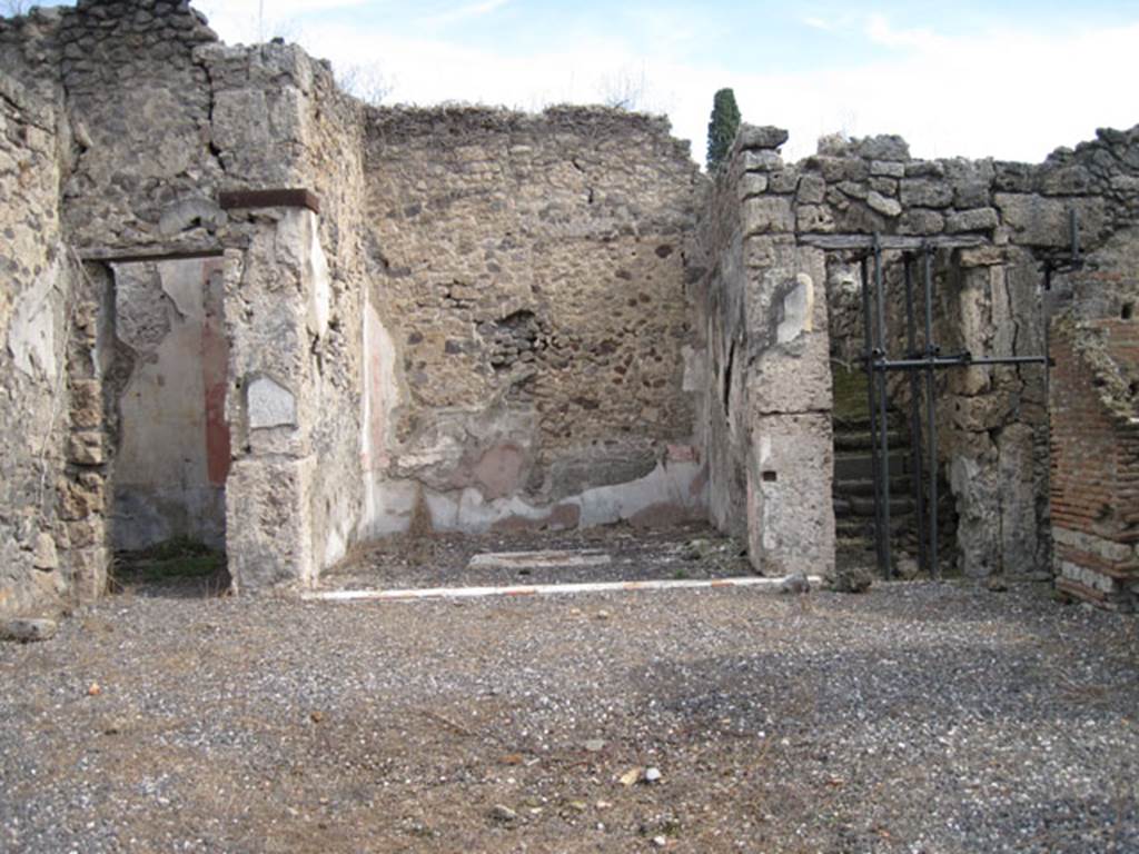 I.3.3 Pompeii. September 2010. Looking east across atrium towards tablinum, in centre.
Photo courtesy of Drew Baker.
