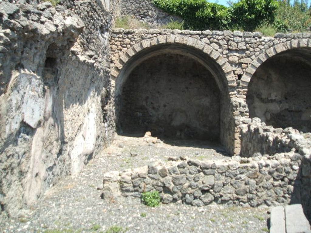 I.3.6 Pompeii. May 2005.  Doorway into rear room from shop.