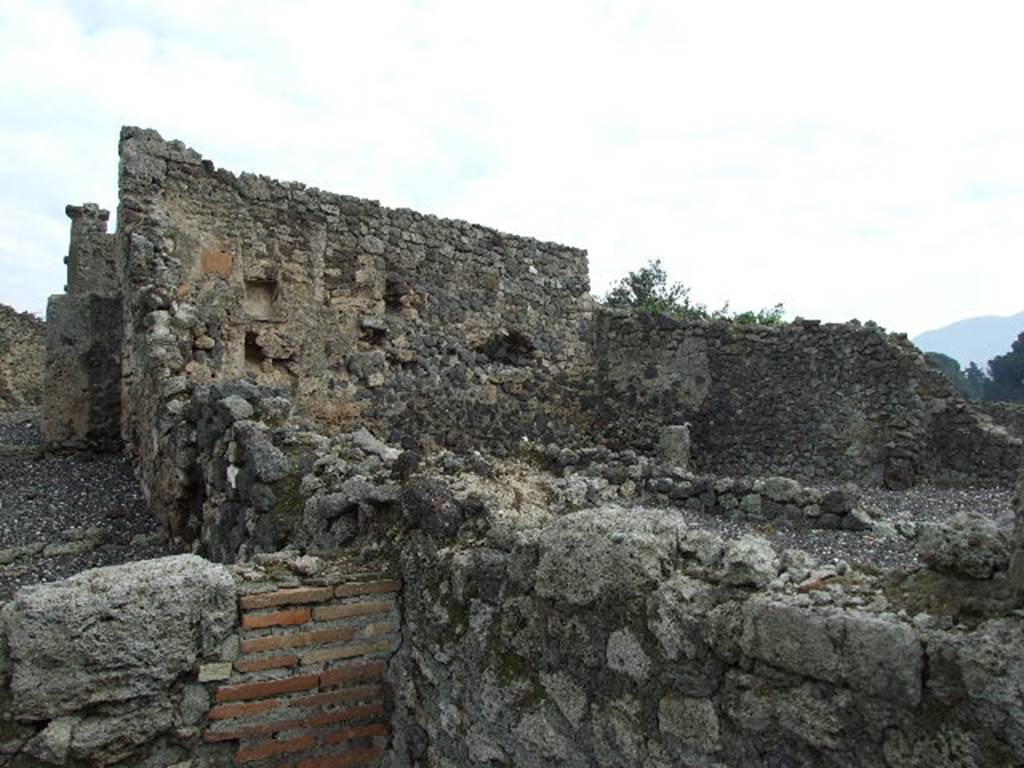 I.3.8a Pompeii. December 2006. East side.