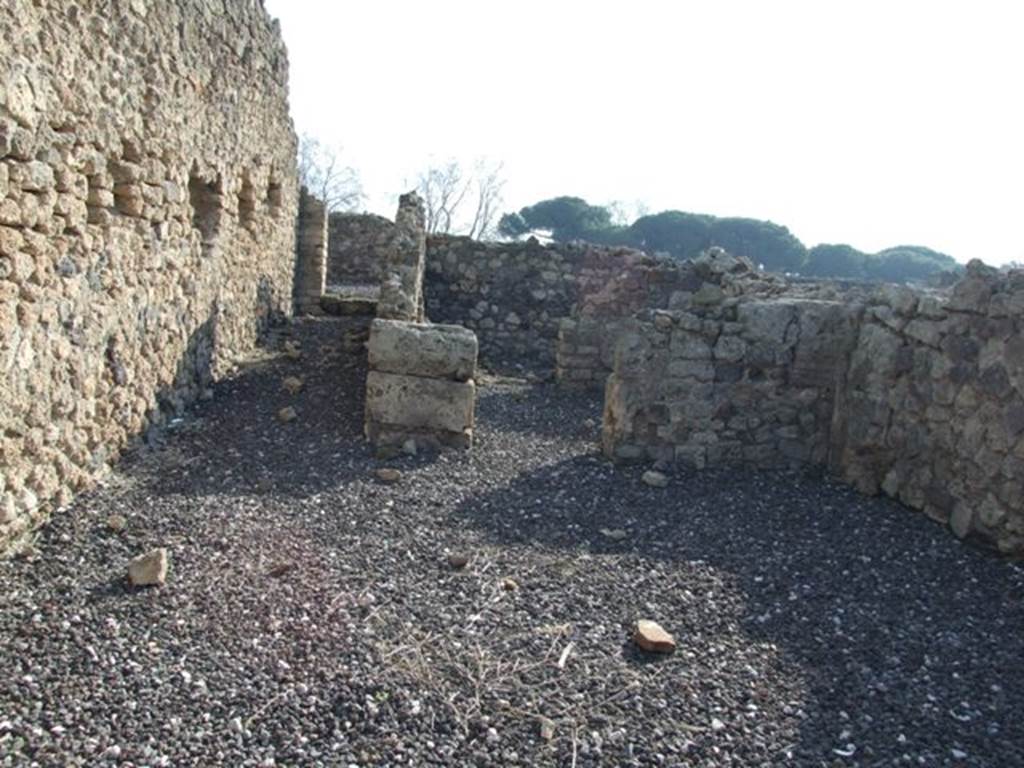 I.3.13 Pompeii.  Shop.  Looking south into two rear interconnecting rooms.