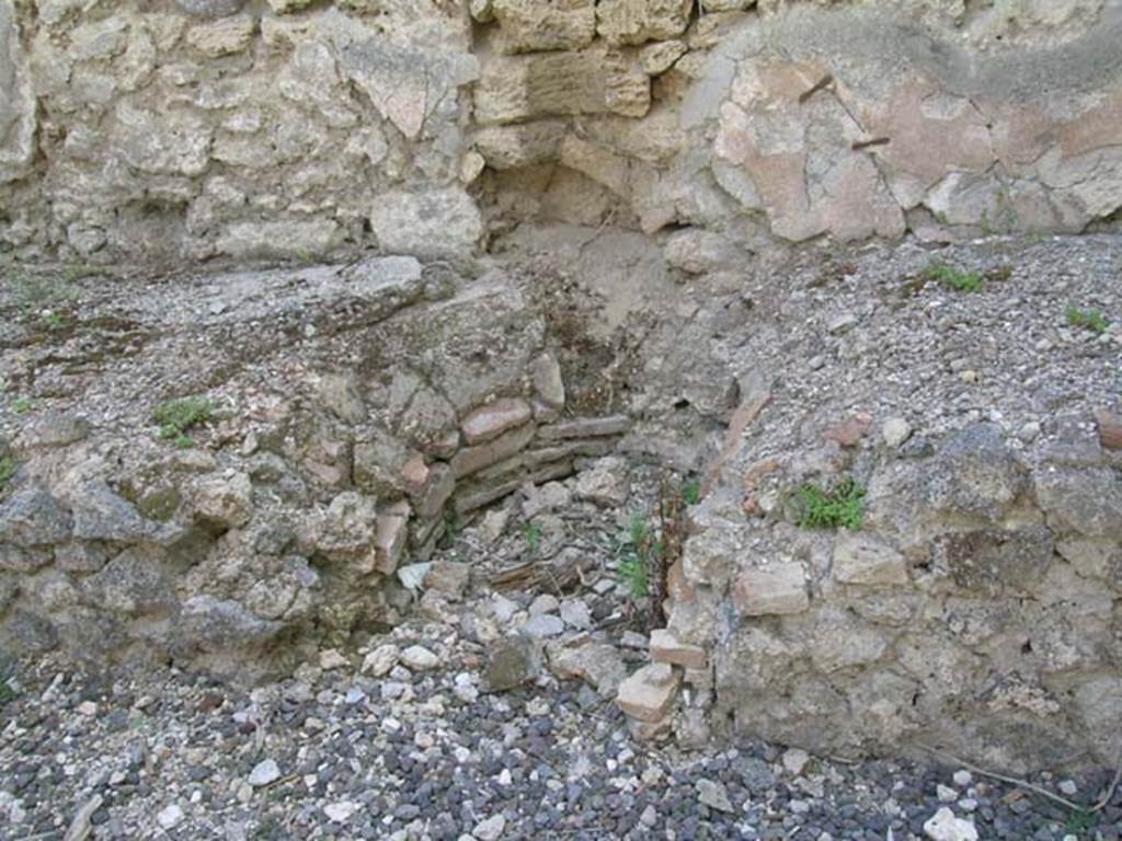 I.3.16 Pompeii. June 2005. Looking west towards area of boiler. Photo courtesy of Nicolas Monteix.