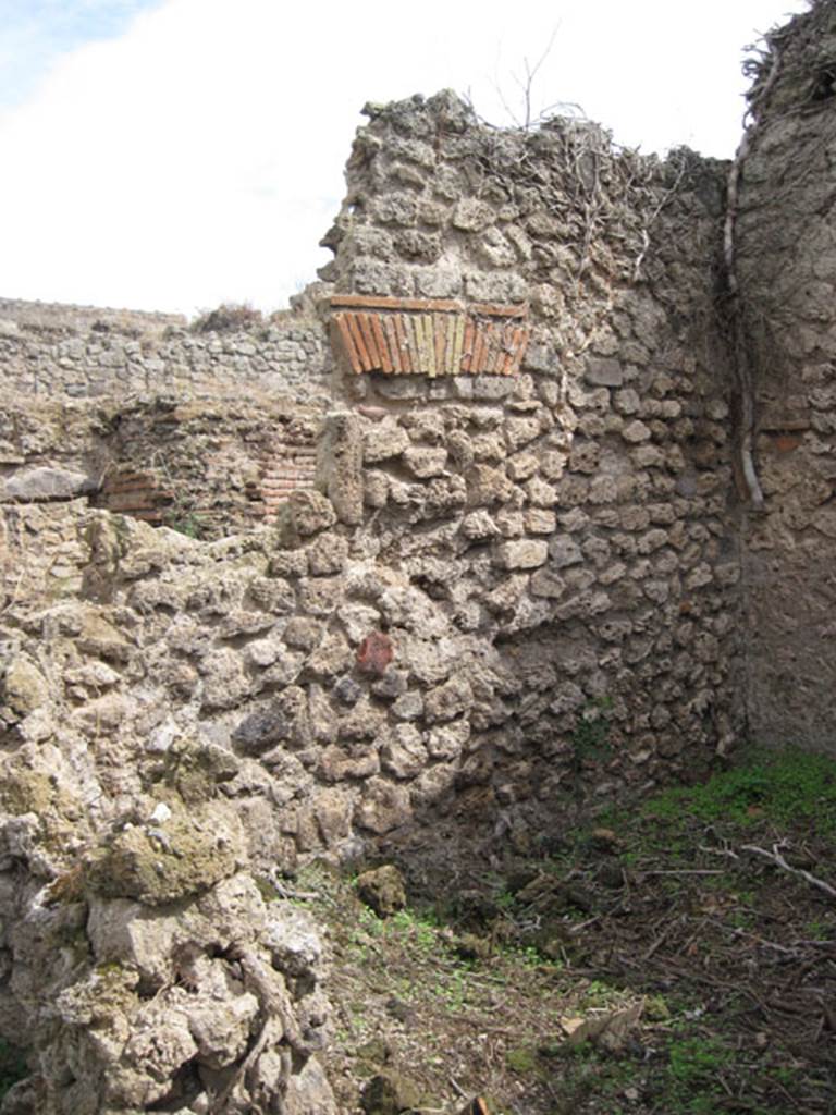 I.3.27 Pompeii. September 2010. East wall of small room. Photo courtesy of Drew Baker.