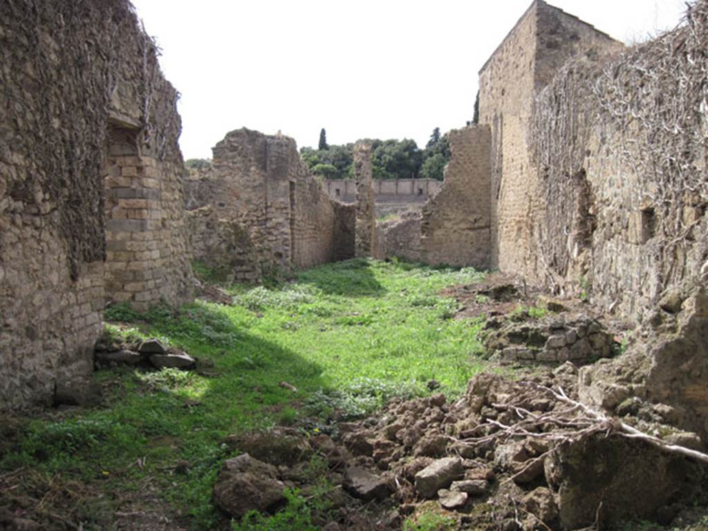 I.3.27 Pompeii. September 2010. Looking west across bakery room, from entrance. Photo courtesy of Drew Baker.