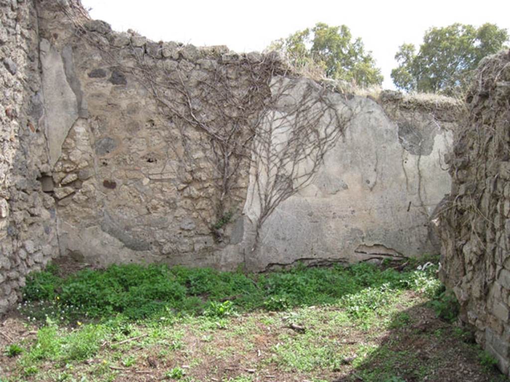 I.3.27 Pompeii. September 2010. Looking towards south wall, note small side room in south-west corner. Photo courtesy of Drew Baker.
