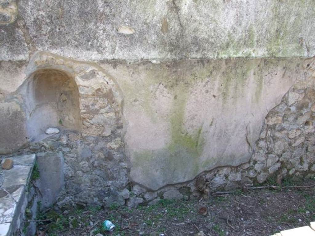 I.3.28 Pompeii.  March 2009. South wall.