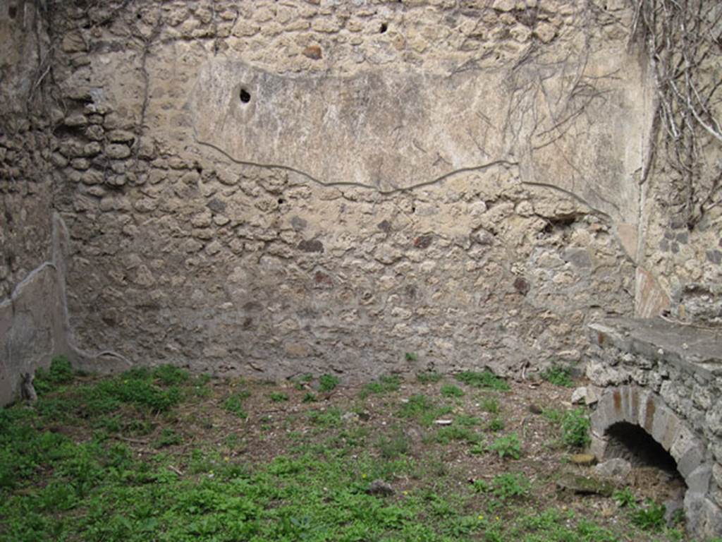 I.3.28 Pompeii. September 2010. Looking towards north wall. Photo courtesy of Drew Baker.