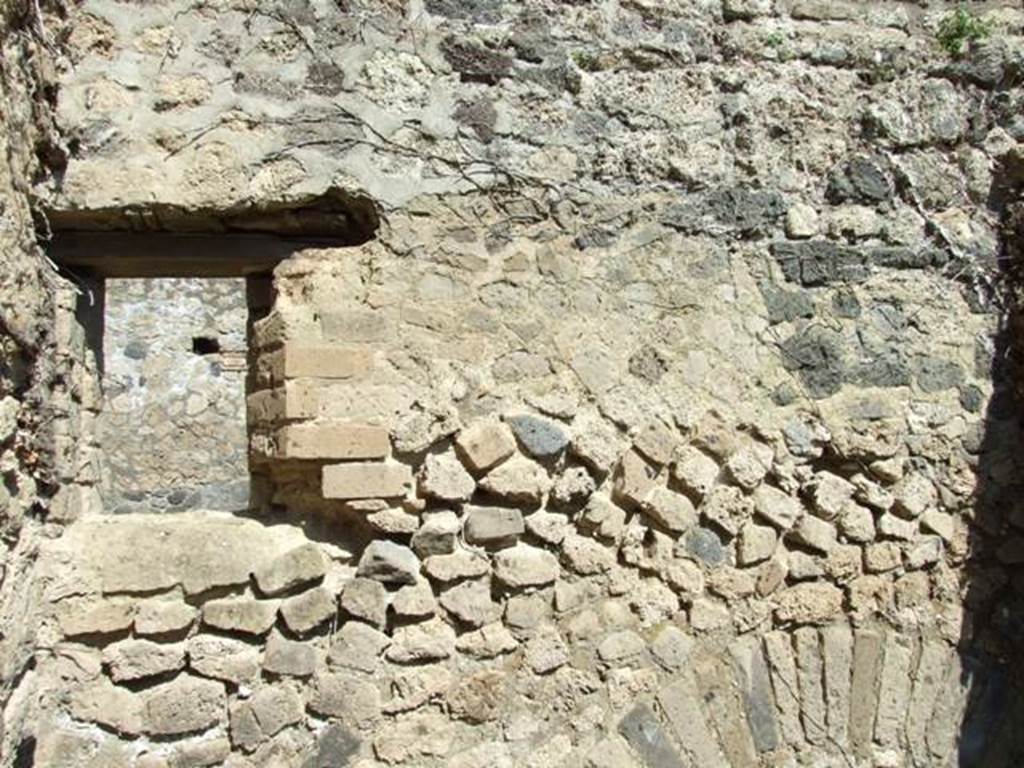 I.3.29 Pompeii.  March 2009. Room 2.  Window in East wall onto Vicolo.