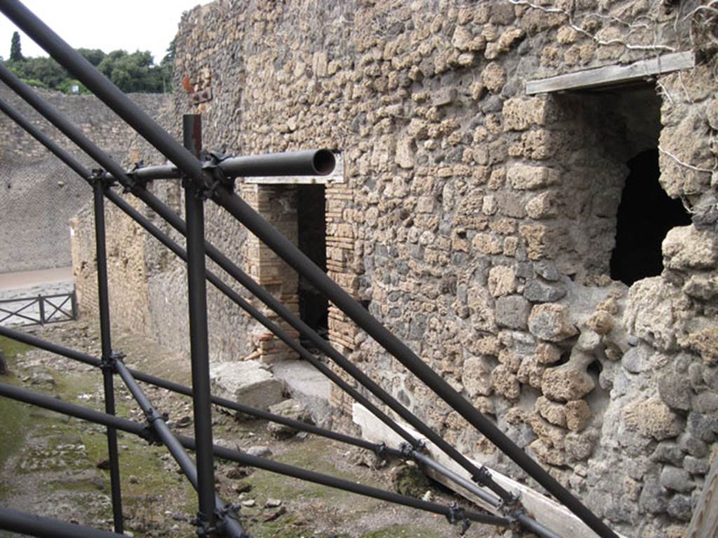 I.3.31 Pompeii. September 2010. Looking west towards entrance doorway. Photo courtesy of Drew Baker.