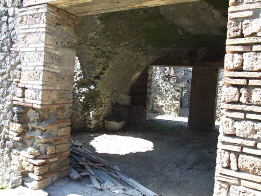 I.3.31 Pompeii.  March 2009. Entrance. Looking north.