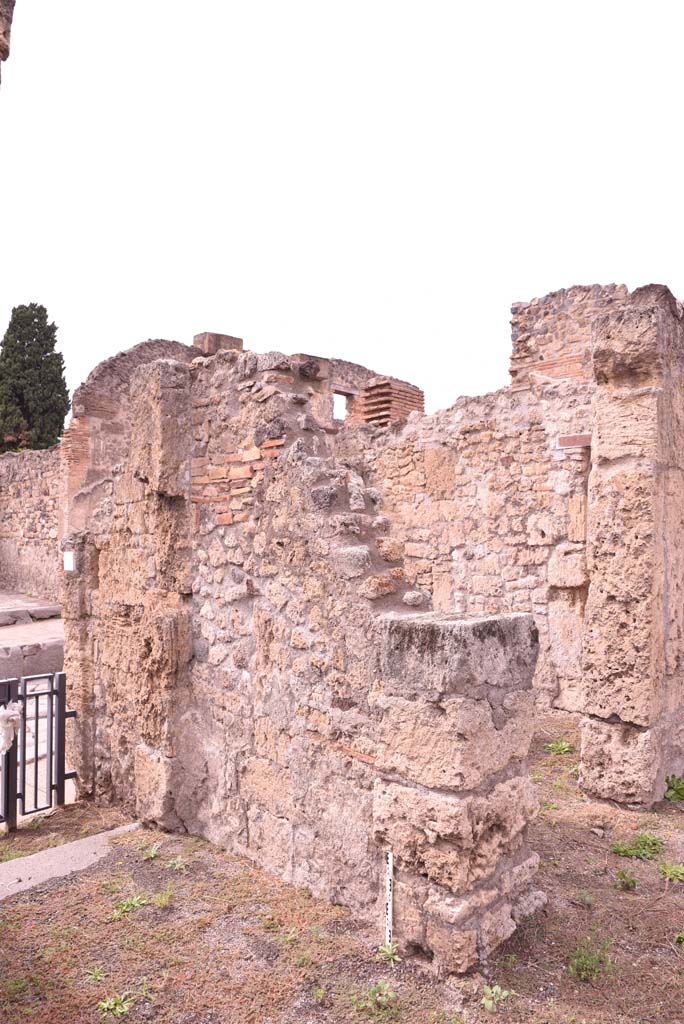 I.4.2 Pompeii. October 2019. Looking towards north wall of entrance corridor.
Foto Tobias Busen, ERC Grant 681269 DCOR.
