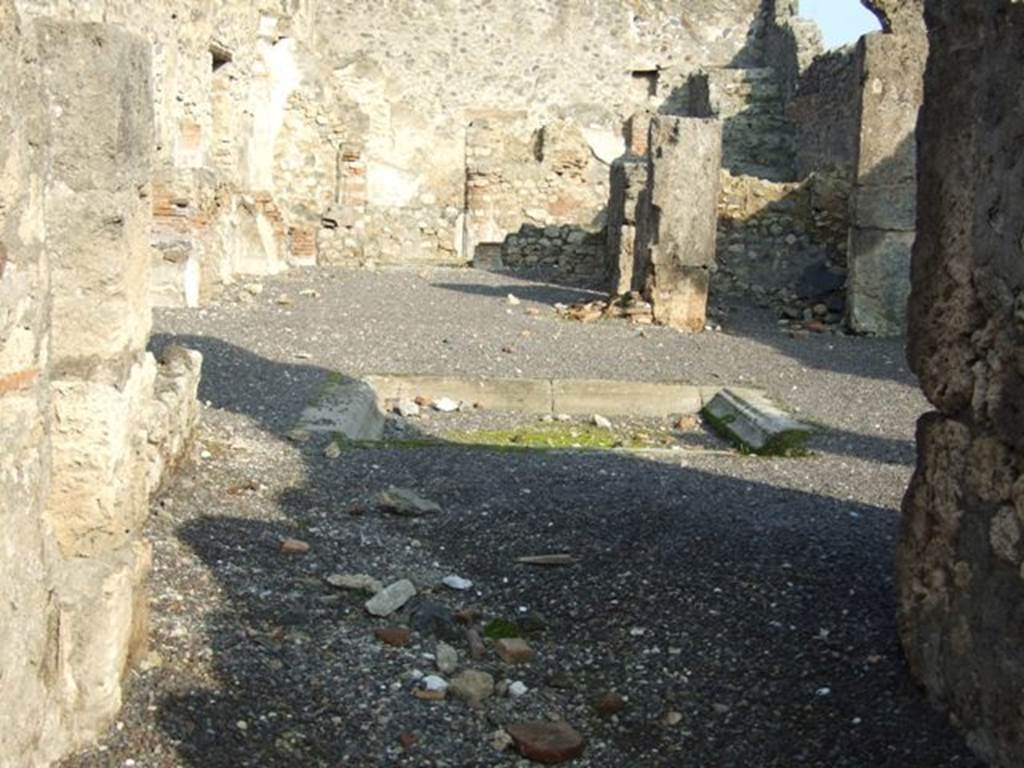 I.4.2 Pompeii. December 2007. Looking east across atrium with impluvium.