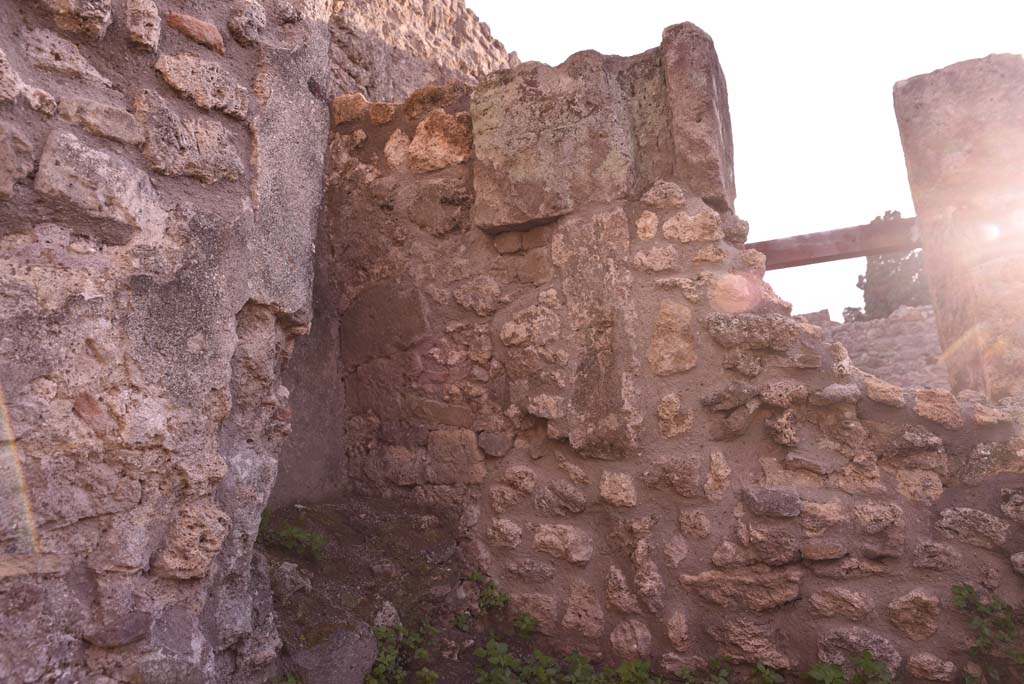 I.4.9 Pompeii. October 2019. Room o, kitchen, south-west corner.
Foto Tobias Busen, ERC Grant 681269 DCOR.
