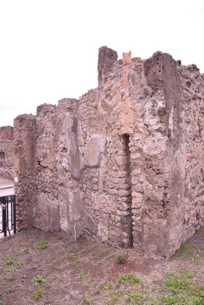 I.4.9 Pompeii. October 2019. North side of vestibule/entrance corridor/fauces. 
Foto Tobias Busen, ERC Grant 681269 DCOR.
