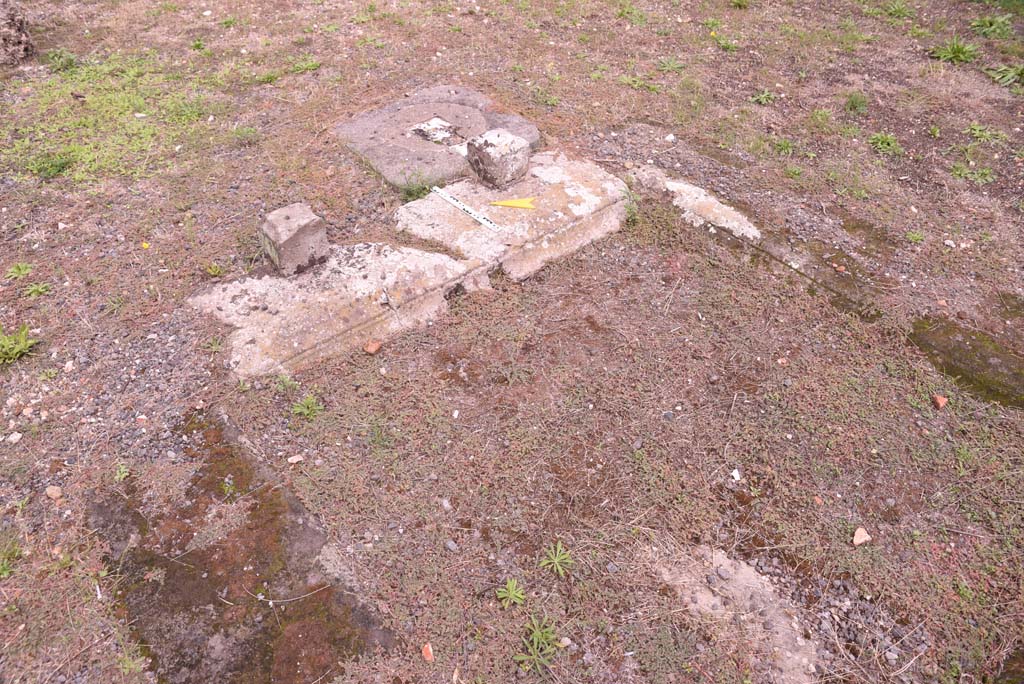 I.4.9 Pompeii. October 2019. Atrium b, looking south-east across impluvium.
Foto Tobias Busen, ERC Grant 681269 DCOR.
