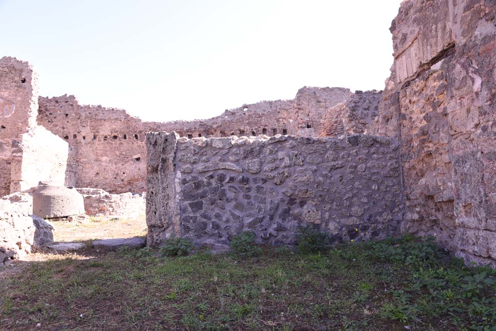 I.4.12 Pompeii. October 2019. Room a, looking towards east wall and doorway into room b, the bakery room.
Foto Tobias Busen, ERC Grant 681269 DÉCOR.
