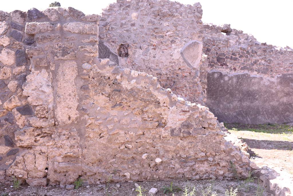 I.4.22 Pompeii. October 2019. Room k/l, north end of west wall.
Foto Tobias Busen, ERC Grant 681269 DCOR.

