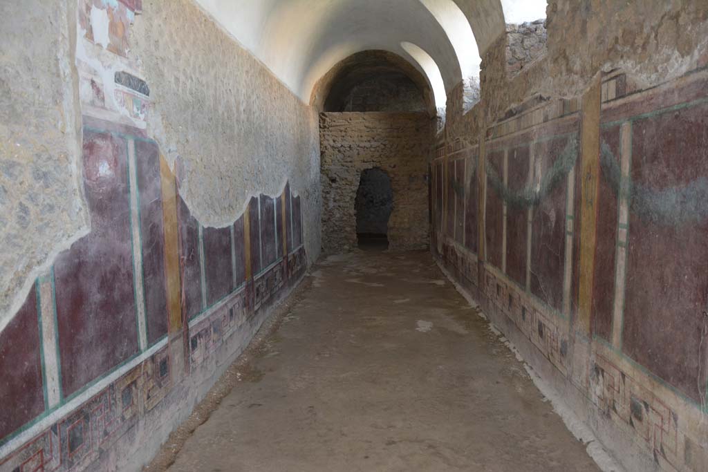 I.6.2 Pompeii. September 2019. Looking north along the west wing of cryptoporticus.
Foto Annette Haug, ERC Grant 681269 DCOR.

