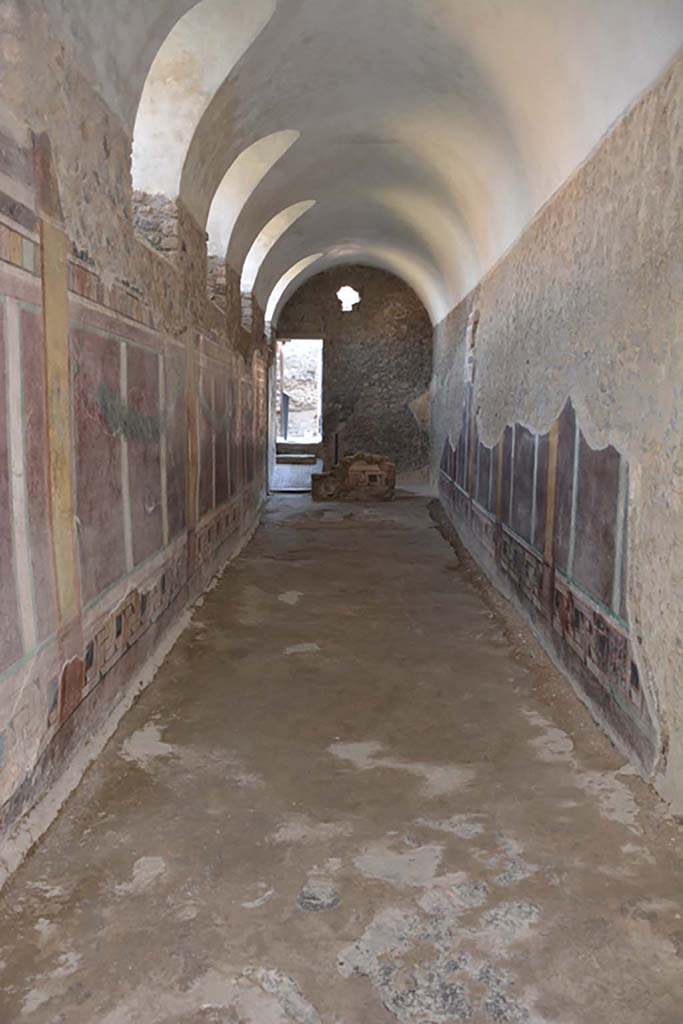 I.6.2 Pompeii. August 2021. Looking east along north wing of cryptoporticus. Photo courtesy of Robert Hanson.