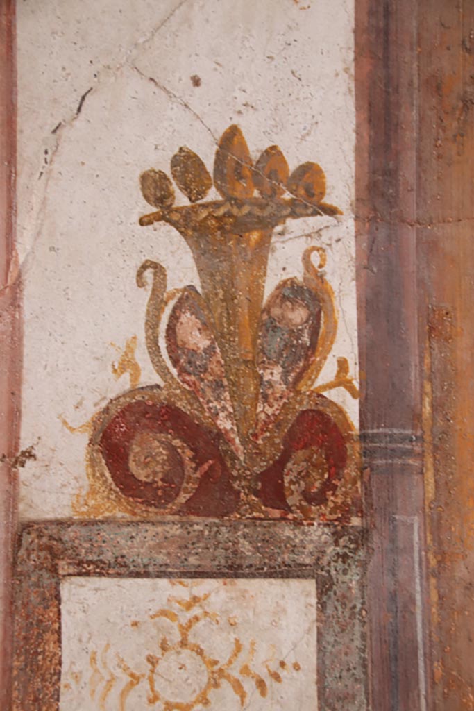 I.6.7 Pompeii. May 2024. 
Detail of painted decoration on south wall of atrium. Photo courtesy of Klaus Heese.
