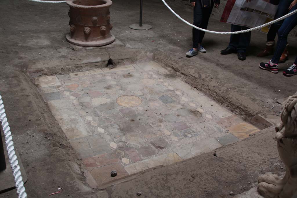 I.6.11 Pompeii. April 2014. Looking north across impluvium in atrium. Photo courtesy of Klaus Heese.