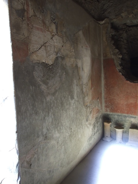 I.6.15 Pompeii. December 2005. Room 11, north wall. 