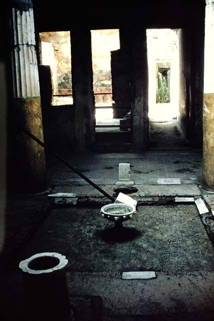 I.6.15 Pompeii. October 2019. Room 4, looking north across impluvium towards marble table.        
Foto Annette Haug, ERC Grant 681269 DCOR

