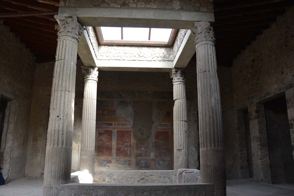 I.8.17 Pompeii. March 2019. Room 3, atrium, looking north along west side of impluvium. 
Foto Annette Haug, ERC Grant 681269 DCOR.

