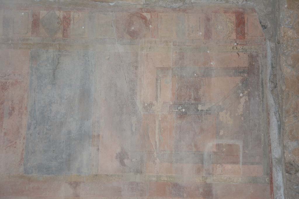 I.8.17 Pompeii. March 2019. Room 9, looking west from tablinum towards atrium 3.
Foto Annette Haug, ERC Grant 681269 DCOR.

