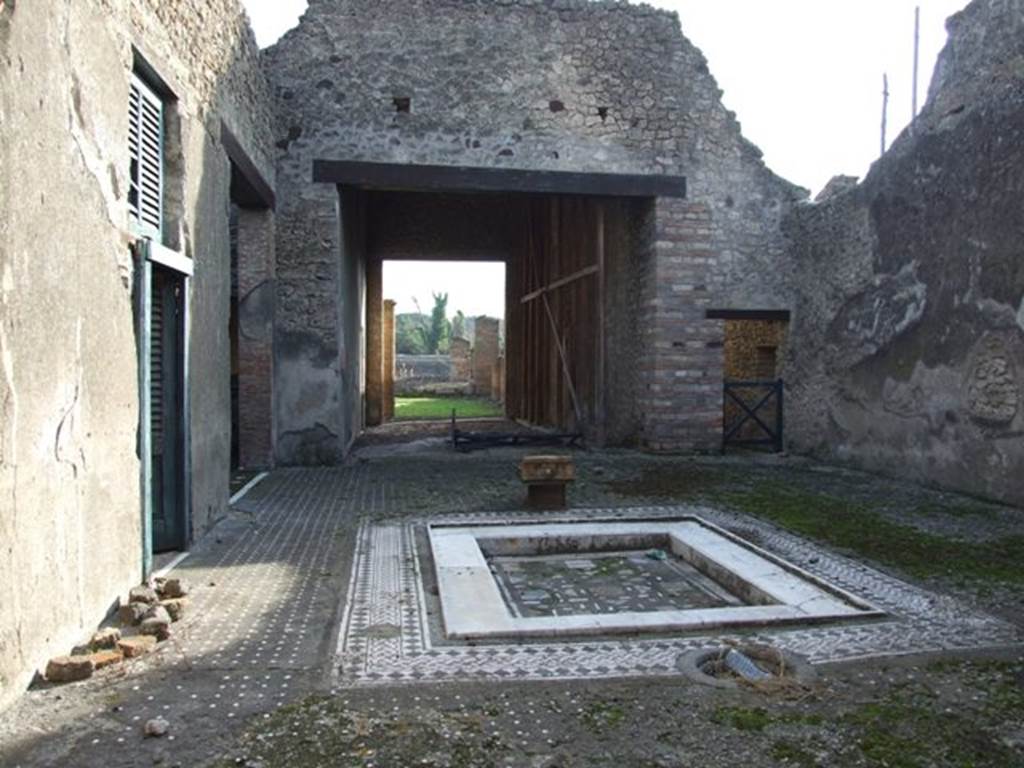 I.9.1 Pompeii. December 2007. Room 2, atrium. The atrium floor was of lavapesto with dots of white tesserae.
