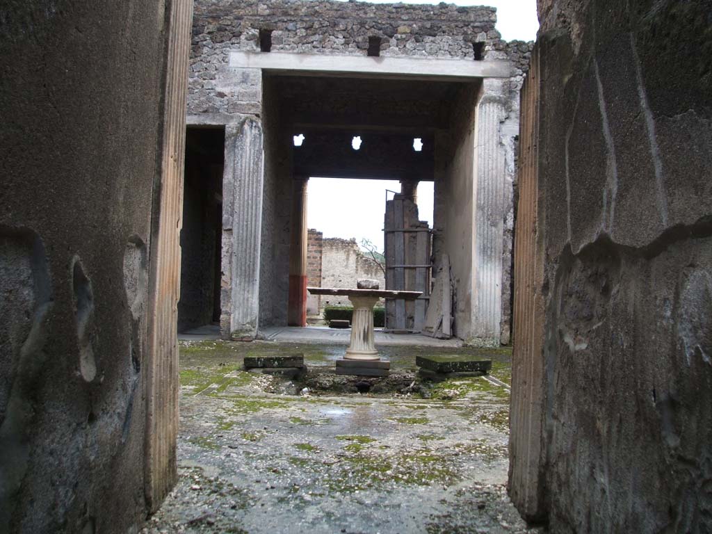 I.9.5 Pompeii. August 2021. Room 3, looking south along east side of atrium towards tablinum. Photo courtesy of Robert Hanson.

