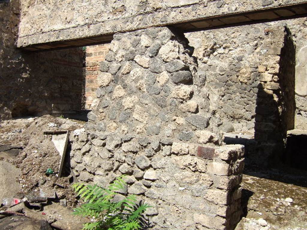 I.9.7 Pompeii. September 2005. North wall.