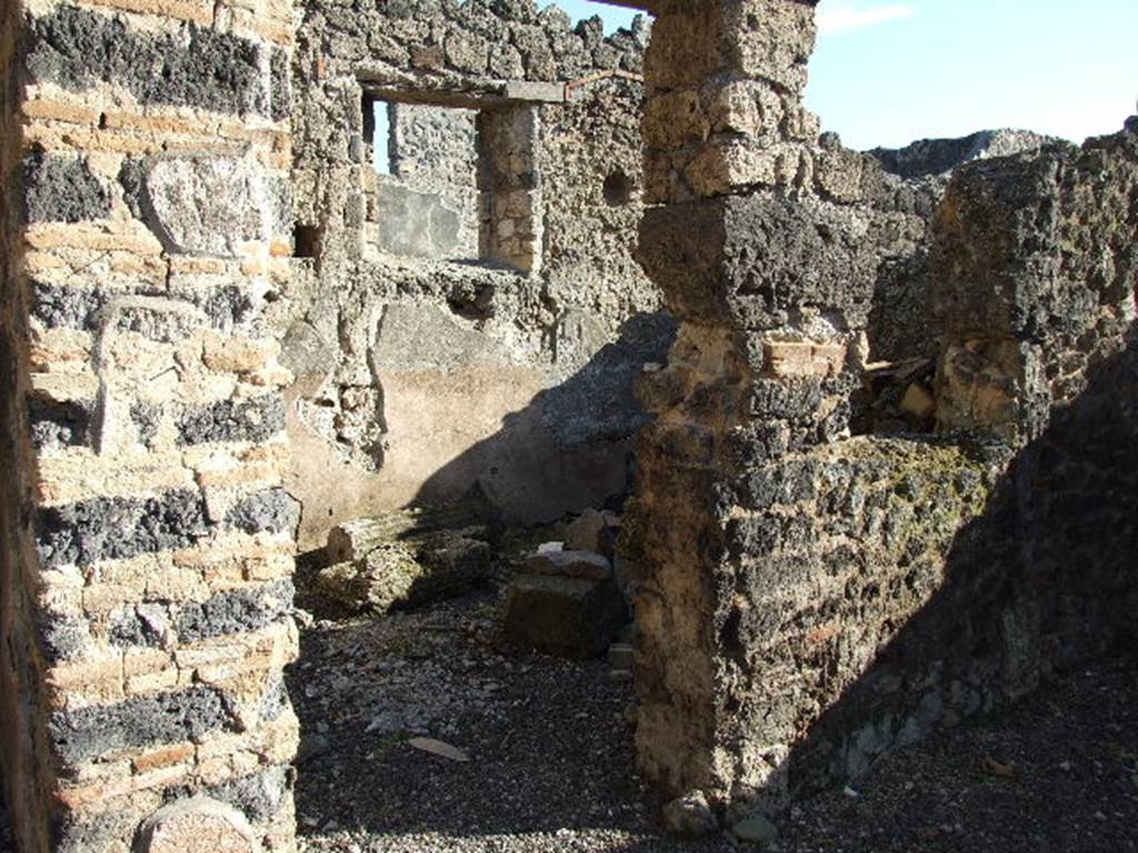 I.9.8 Pompeii. December 2006. Doorway to cubiculum on south side of entrance.  