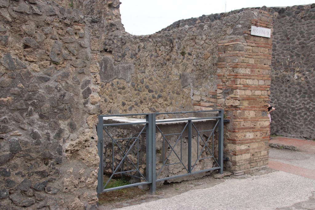 I.9.11 Pompeii. May 2024. Looking north-east from entrance doorway. Photo courtesy of Klaus Heese.

