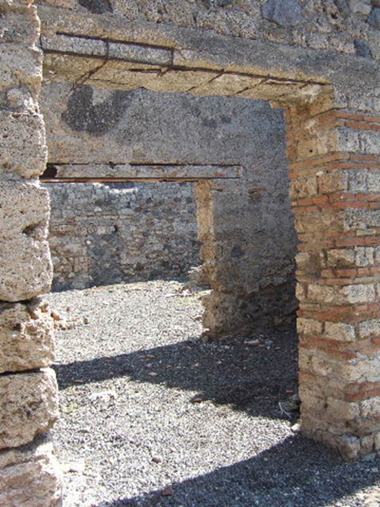 I.9.15 Pompeii. September 2005. Entrance.