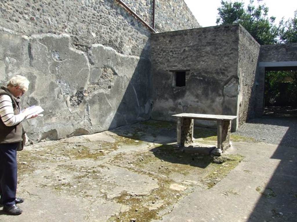 I.10.7 Pompeii. March 2009.  Room 4.  Atrium.  Looking south east across from Room 2.